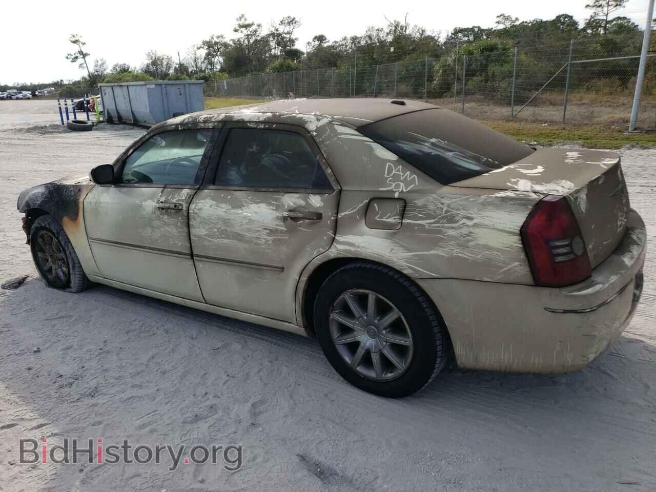 2009 CHRYSLER 300 - VIN: 2C3LA53V79H516075 - Фото 2
