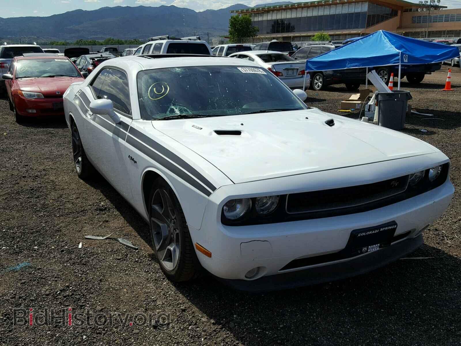 Photo 2C3CDYBT9DH562881 - DODGE CHALLENGER 2013