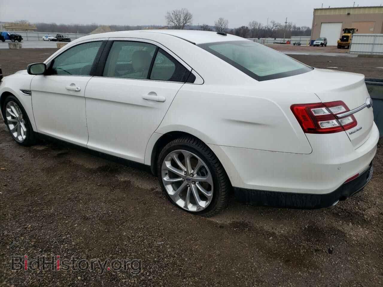 2018 FORD TAURUS - VIN: 1FAHP2F8XJG111077 - Фото 2
