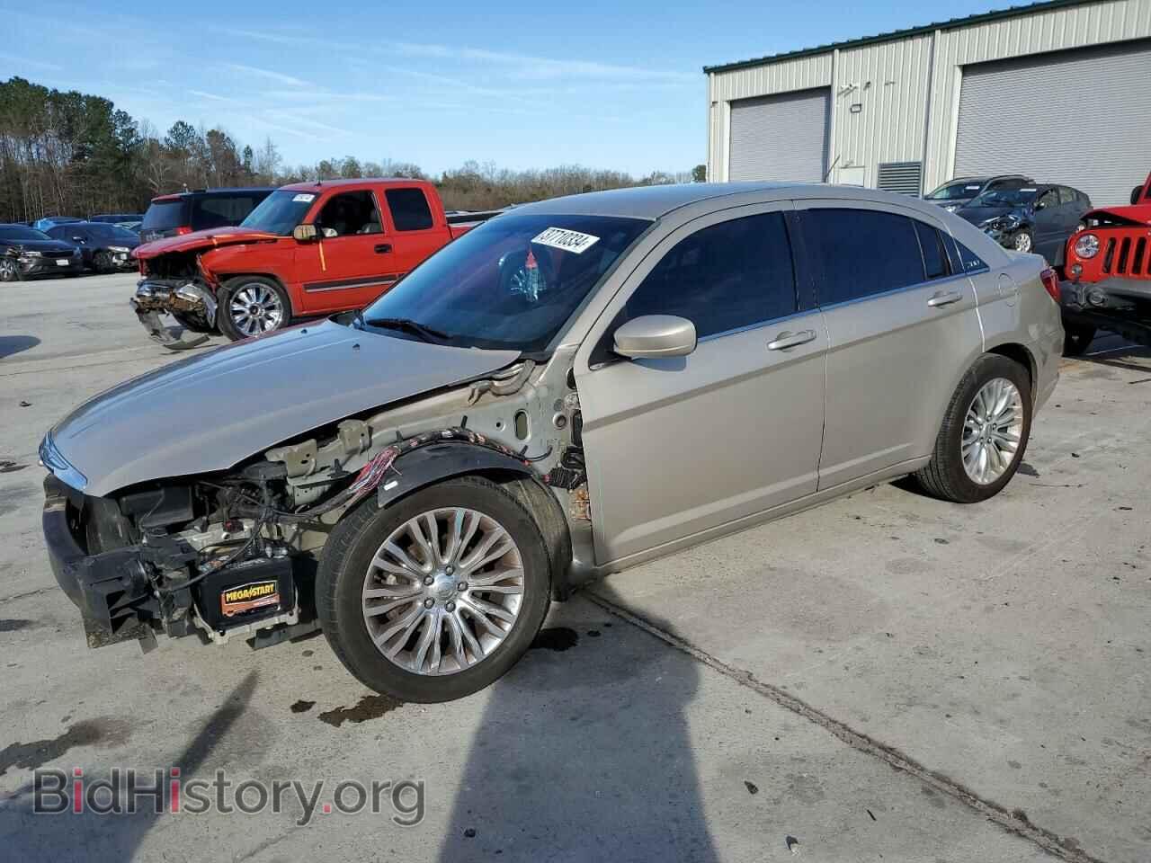 Фотография 1C3CCBAB8DN671025 - CHRYSLER 200 2013