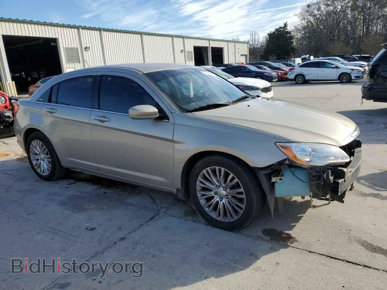 2013 CHRYSLER 200 - VIN: 1C3CCBAB8DN671025 - Фото 4