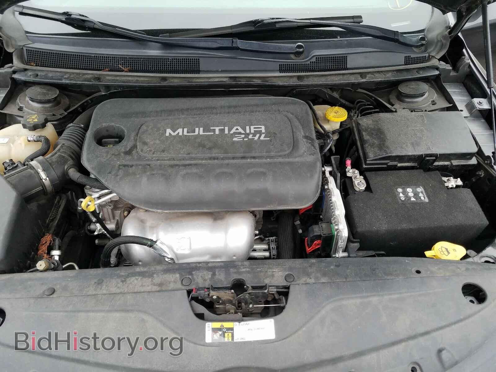 2016 CHRYSLER 200 - VIN: 1C3CCCBB8GN151304 - Фото 7