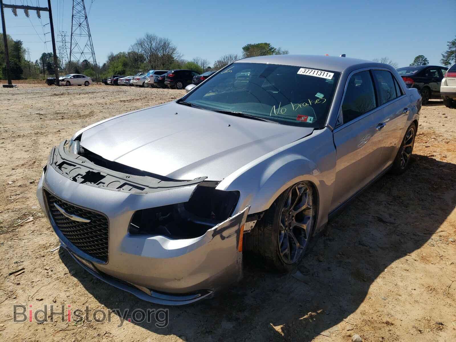 2016 CHRYSLER 300 - VIN: 2C3CCABG2GH310939 - Фото 2