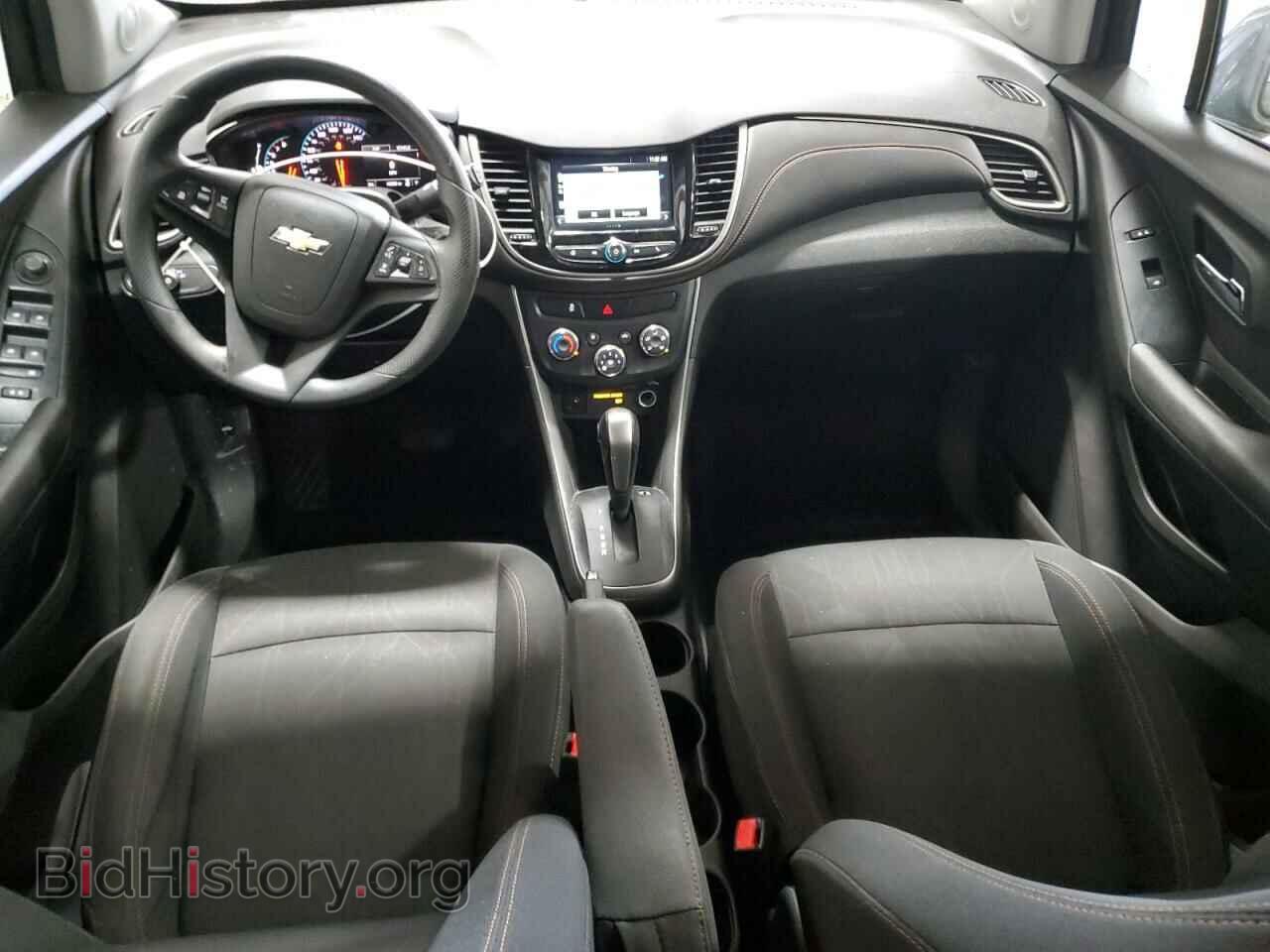 2017 CHEVROLET TRAX - VIN: 3GNCJPSB4HL274342 - Фото 8