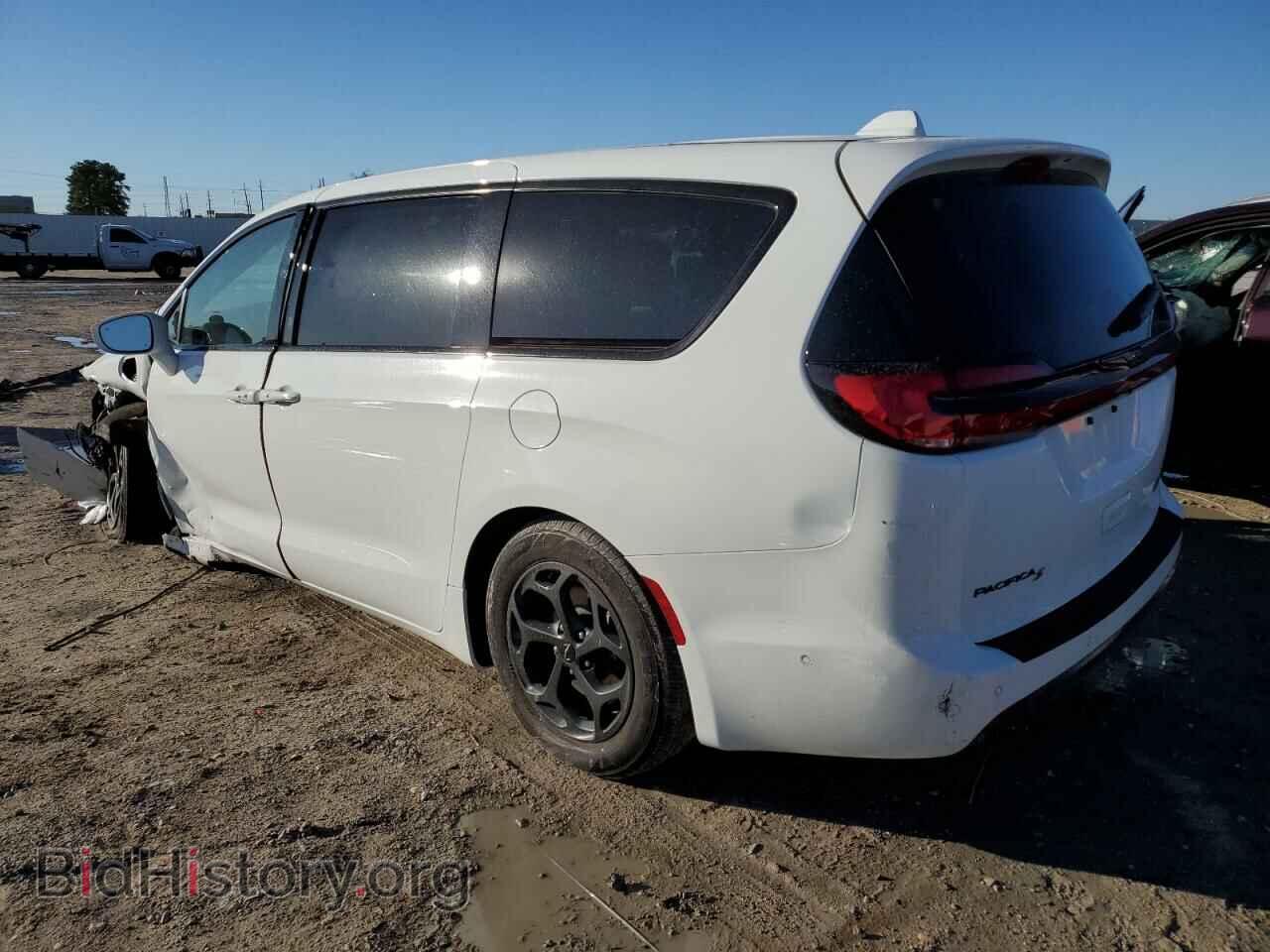 2022 CHRYSLER PACIFICA - VIN: 2C4RC1S77NR205553 - Фото 2