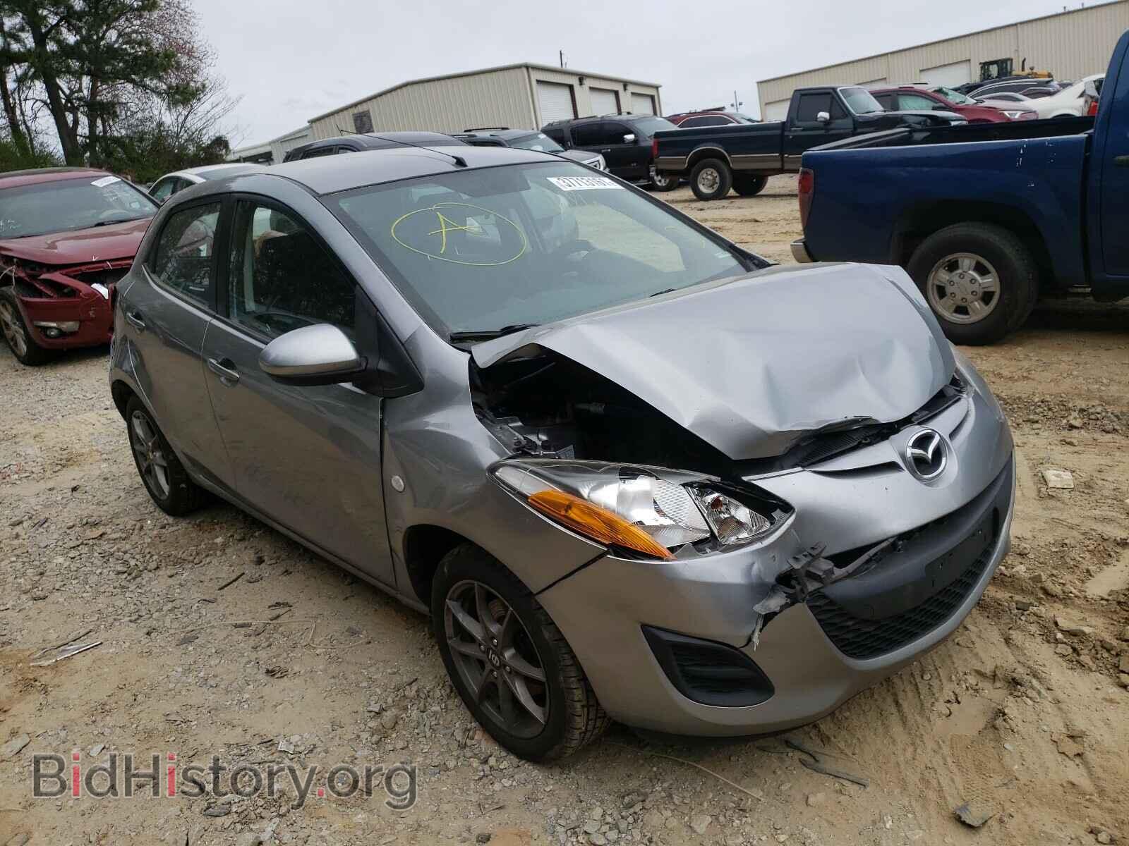 Фотография JM1DE1KZ5E0183567 - MAZDA 2 2014