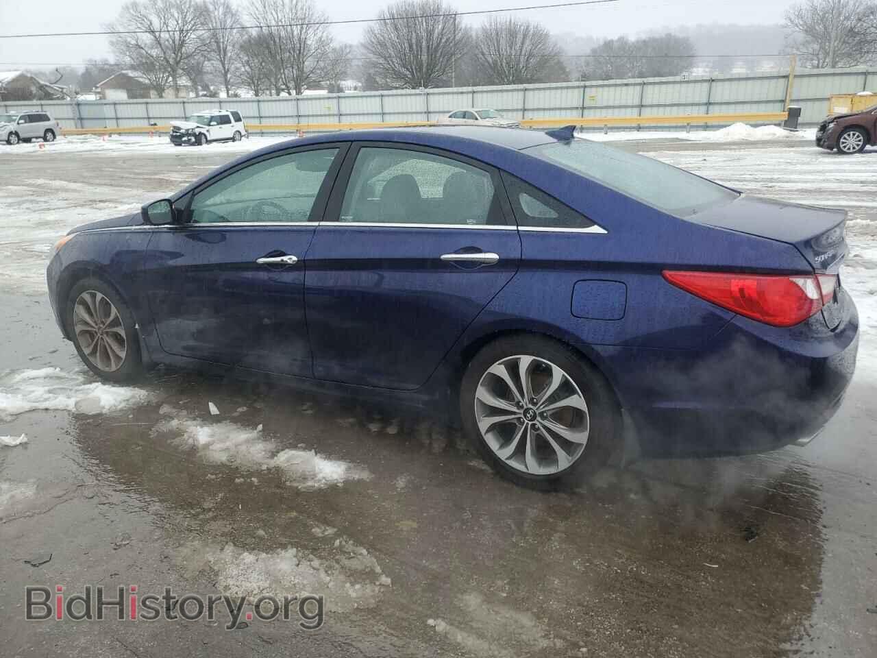 2013 HYUNDAI SONATA - VIN: 5NPEC4ABXDH605902 - Фото 2