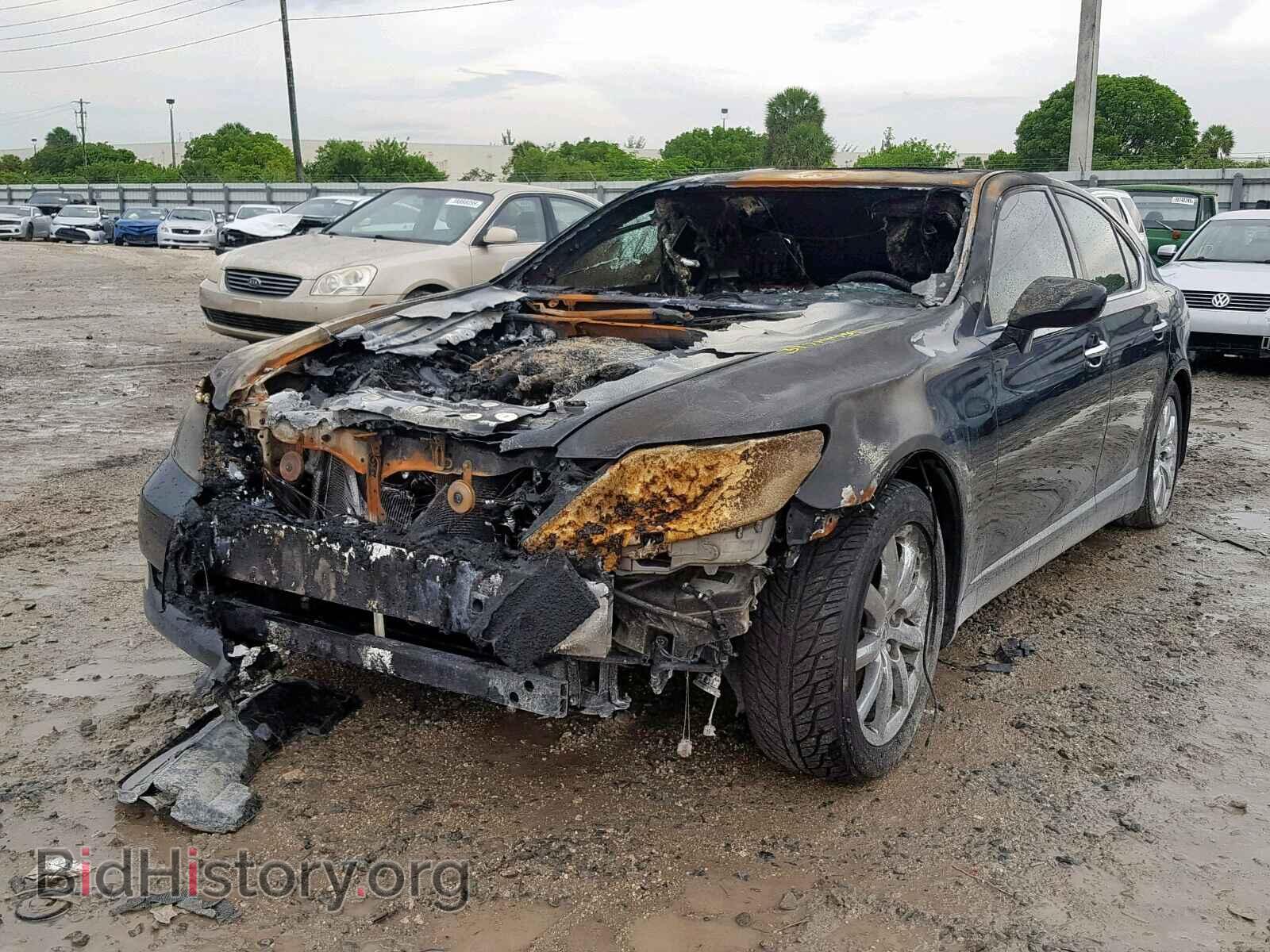2008 LEXUS LS460 - VIN: JTHBL46F685070635 - Фото 2