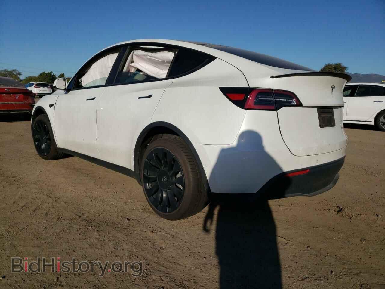 2020 TESLA MODEL Y - VIN: 5YJYGDEF0LF023853 - Фото 2