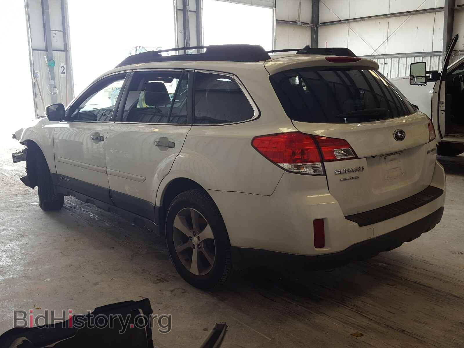 2014 SUBARU OUTBACK - VIN: 4S4BRCPC3E3224848 - Фото 3