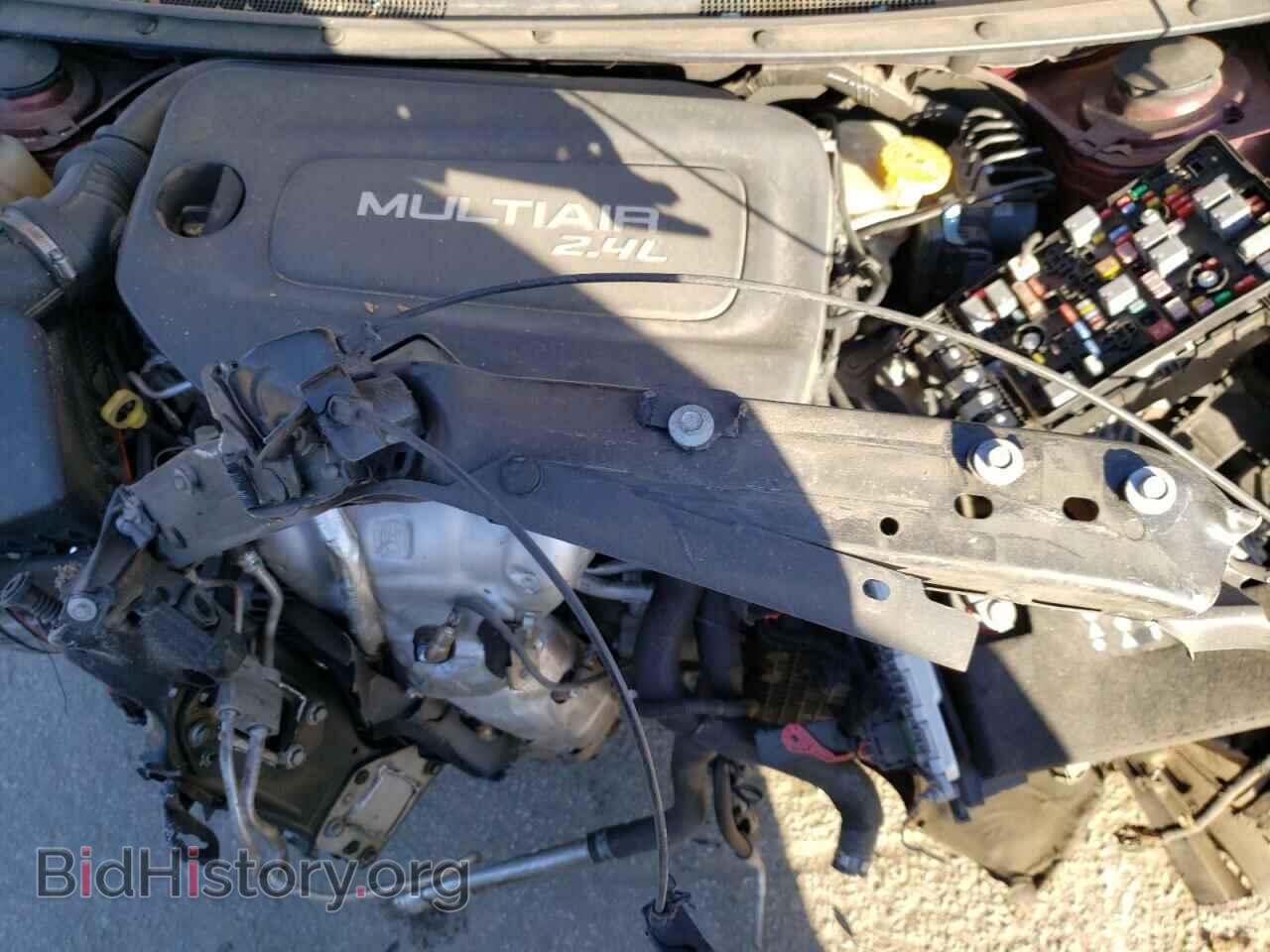 2016 CHRYSLER 200 - VIN: 1C3CCCAB9GN145335 - Фото 11