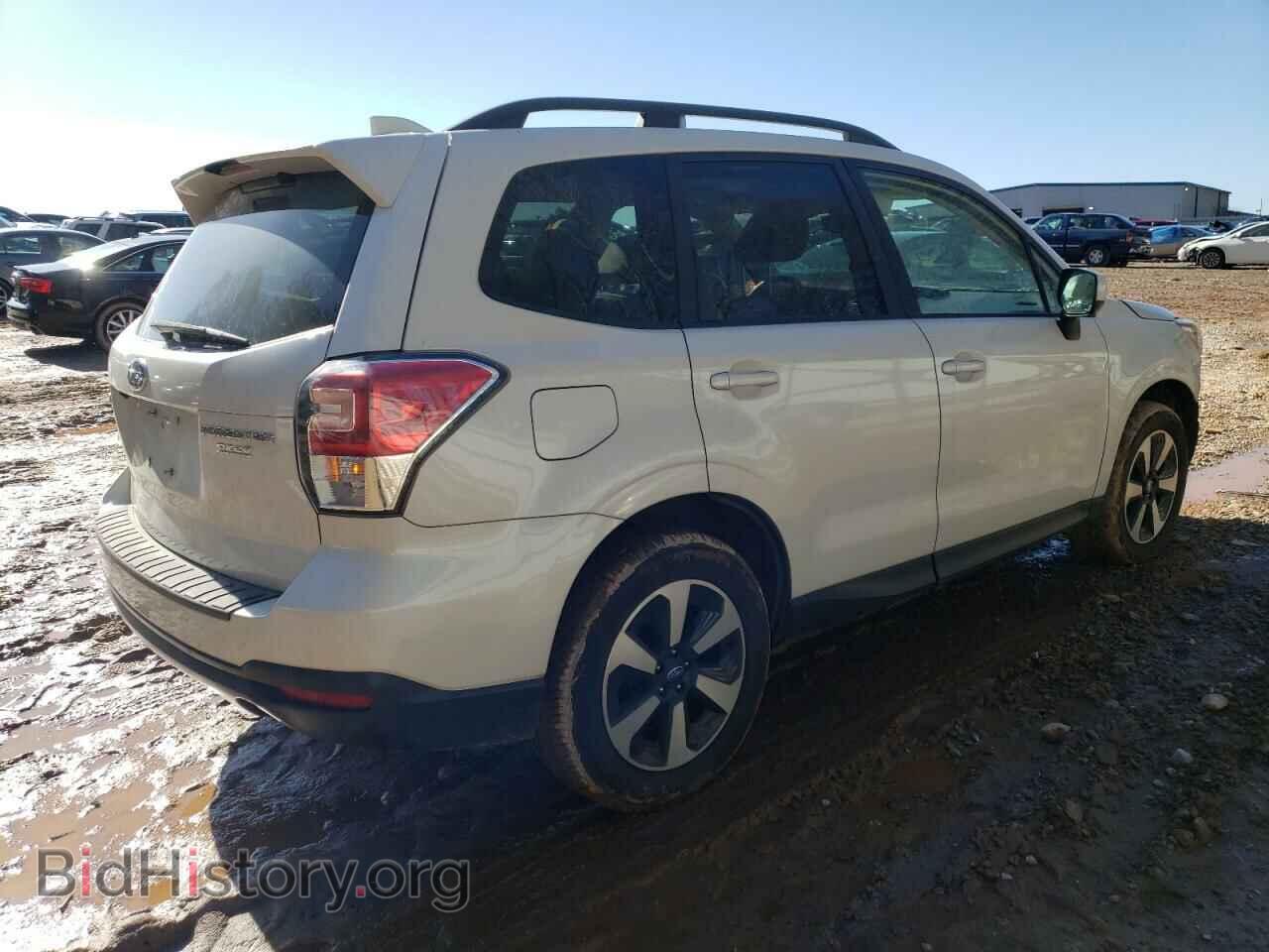 2017 SUBARU FORESTER - VIN: JF2SJAGC8HH427047 - Фото 3