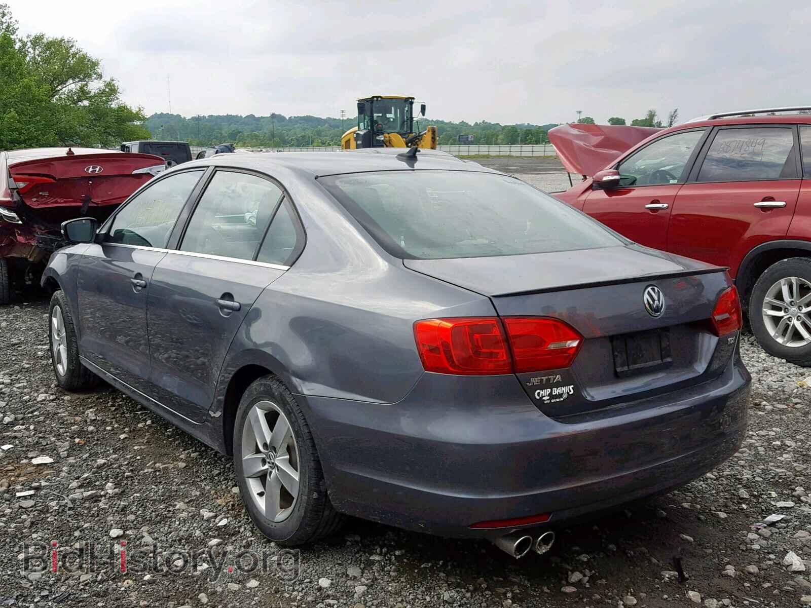 2011 VOLKSWAGEN JETTA - VIN: 3VWLL7AJ7BM106818 - Фото 3