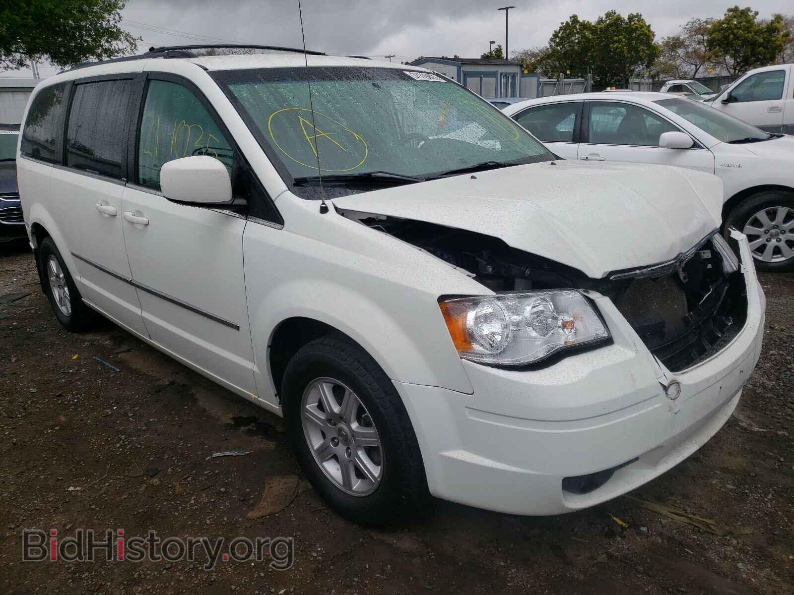 Фотография 2A4RR8DX3AR449161 - CHRYSLER MINIVAN 2010