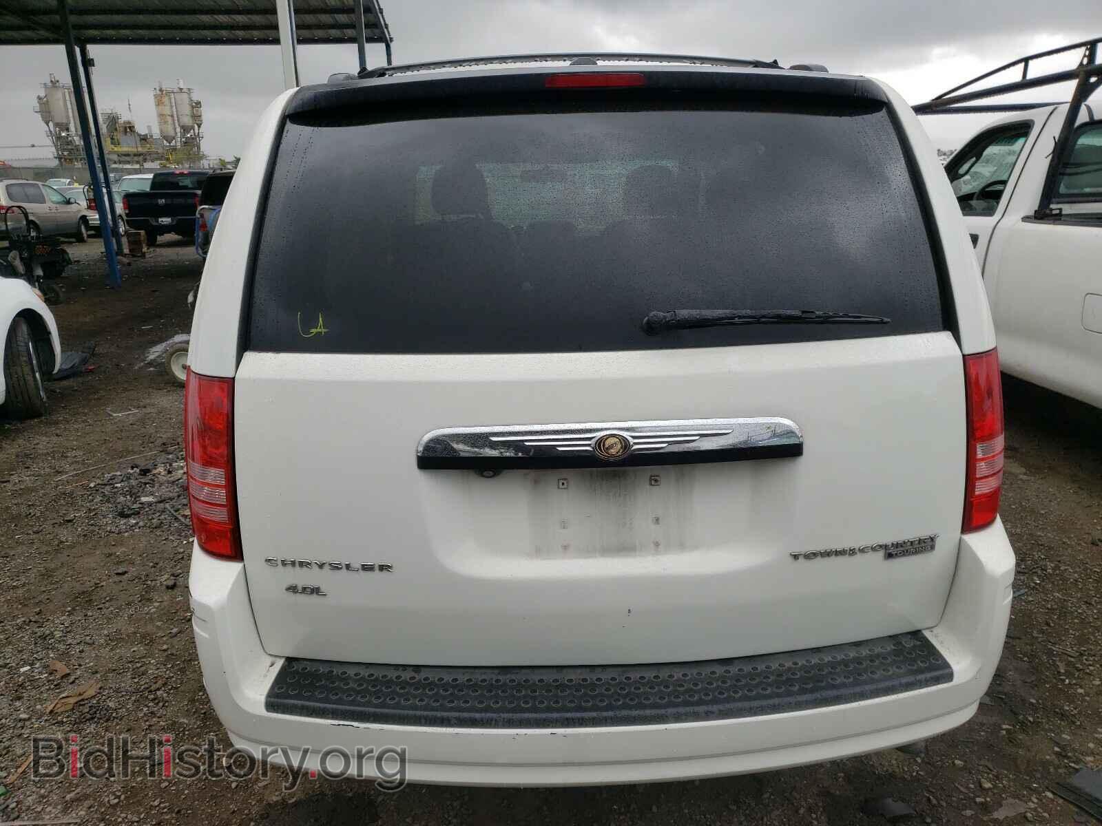 2010 CHRYSLER MINIVAN - VIN: 2A4RR8DX3AR449161 - Photo 9