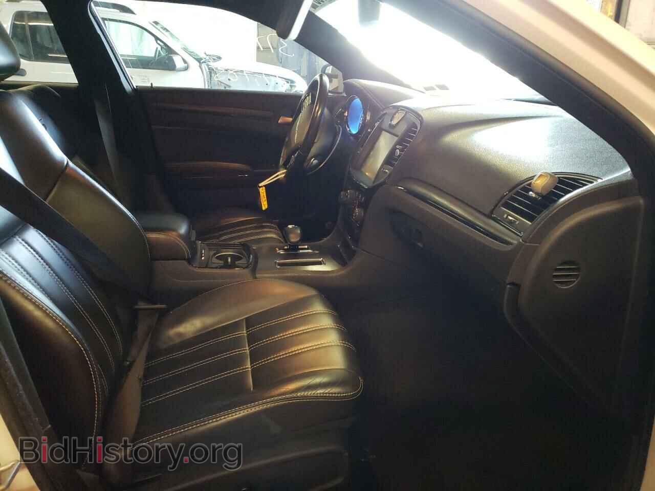 2014 CHRYSLER 300 - VIN: 2C3CCAGG7EH232857 - Фото 5