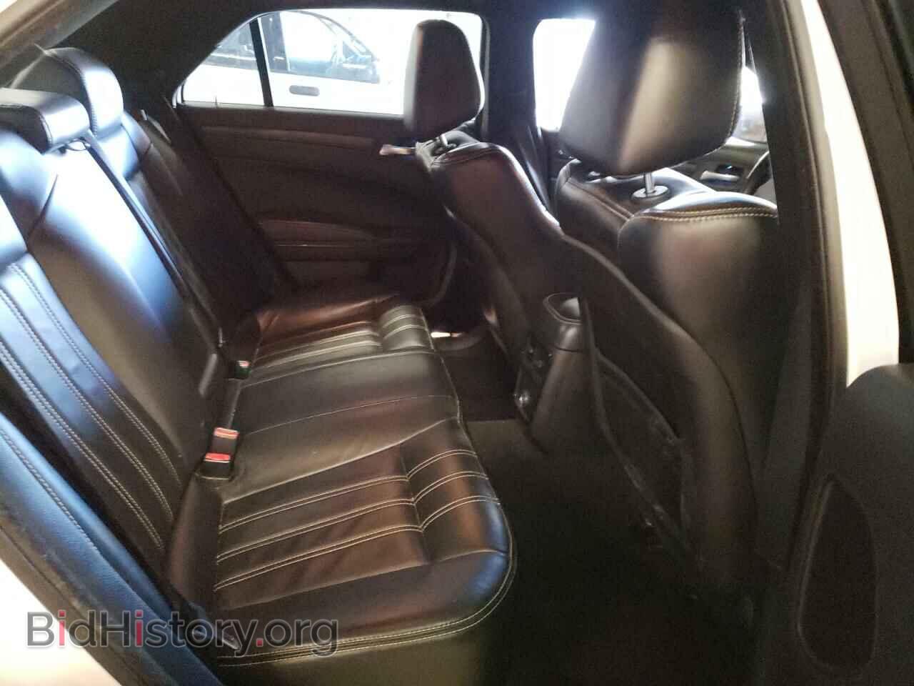 2014 CHRYSLER 300 - VIN: 2C3CCAGG7EH232857 - Фото 6