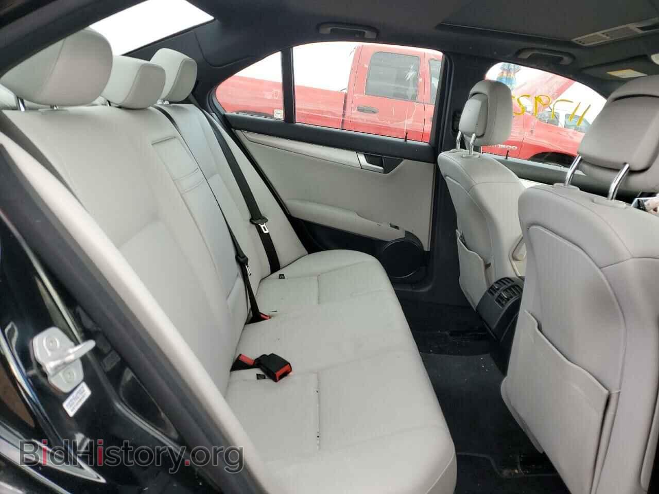 2013 MERCEDES-BENZ C-CLASS - VIN: WDDGF4HB3DA838717 - Фото 10