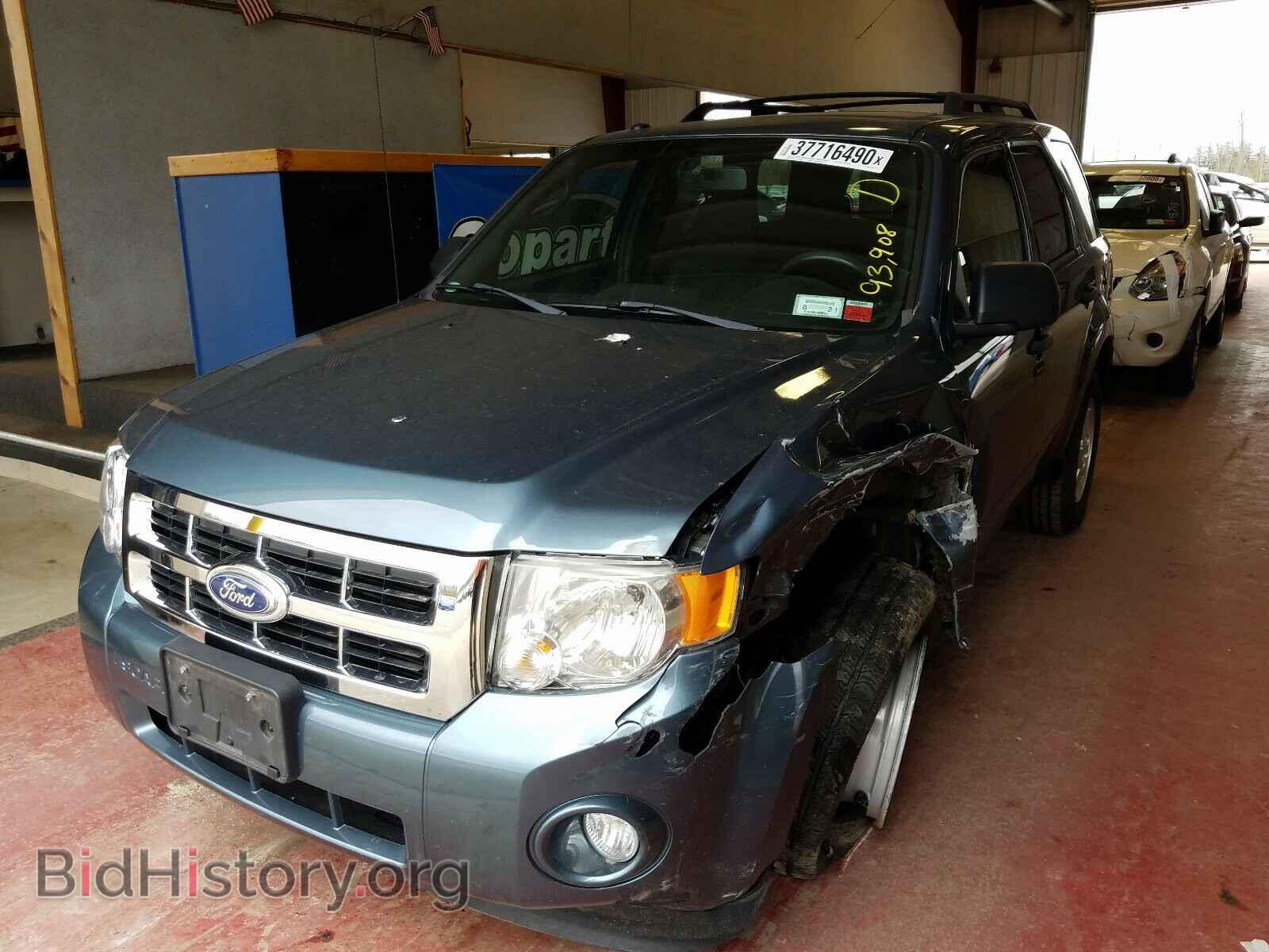 2011 FORD ESCAPE - VIN: 1FMCU9DG7BKA26255 - Фото 2