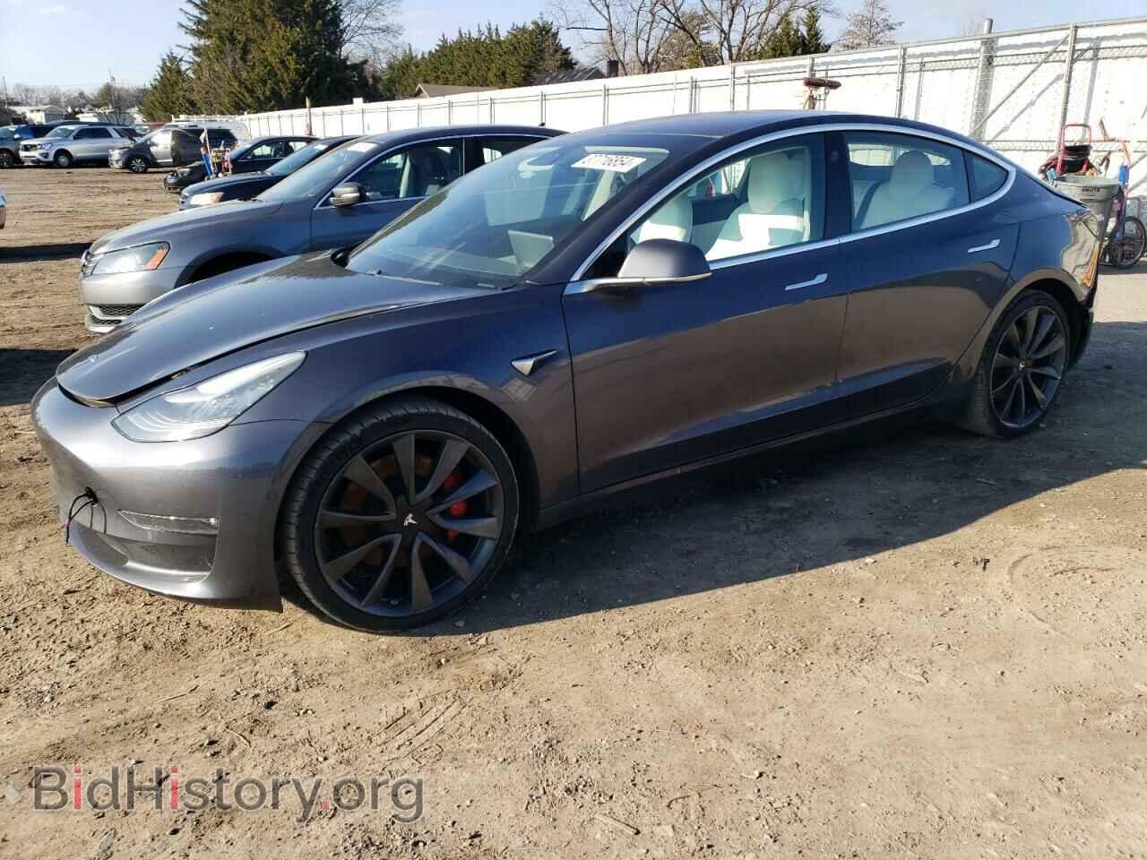 Фотография 5YJ3E1EB9JF079413 - TESLA MODEL 3 2018