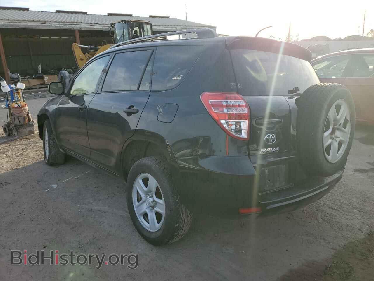 2011 TOYOTA RAV4 - VIN: 2T3BF4DVXBW117944 - Фото 2
