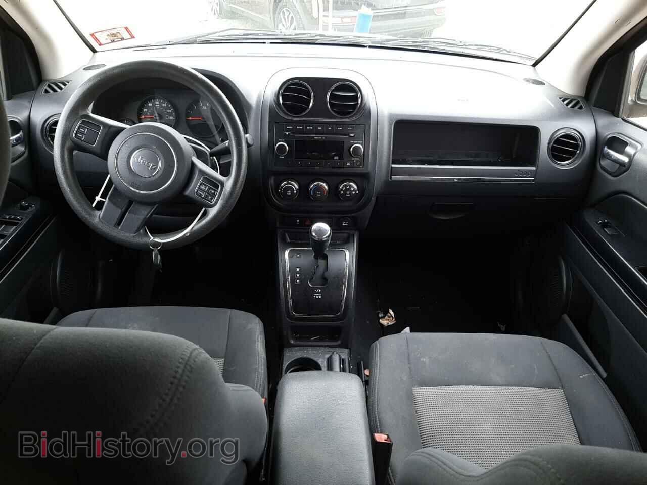 2011 JEEP COMPASS - VIN: 1J4NF1FB3BD193768 - Photo 8