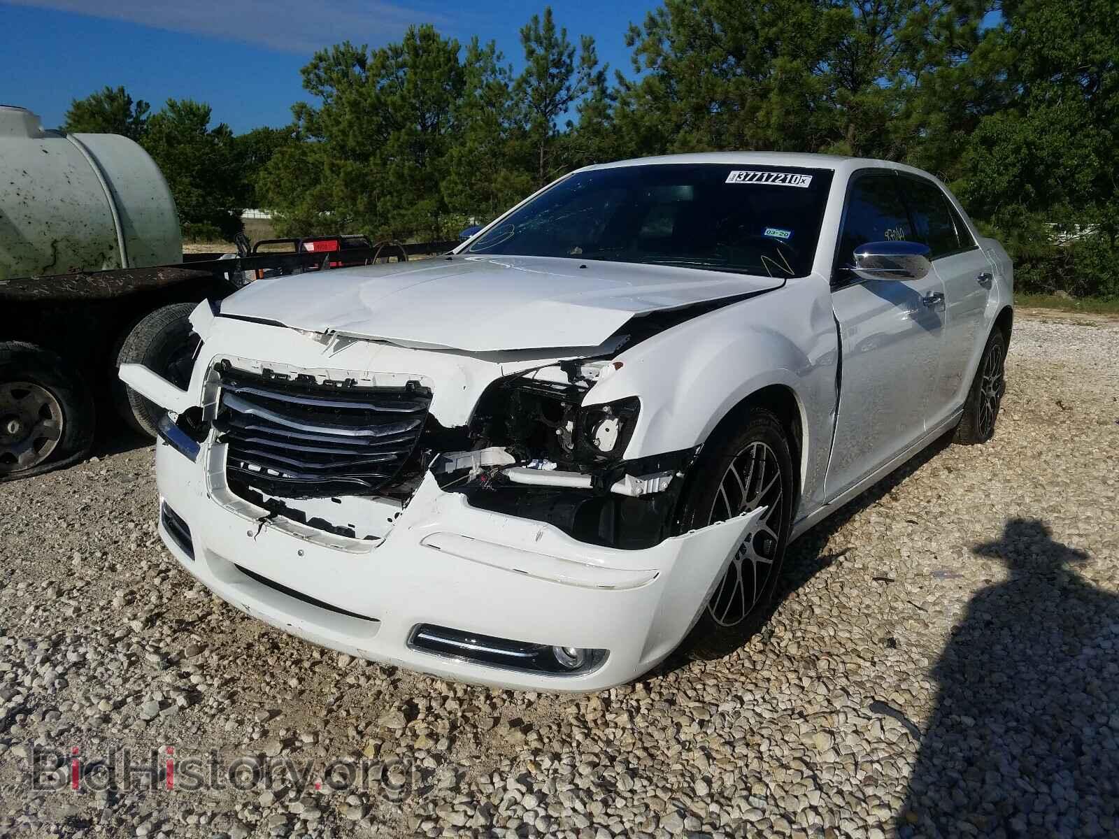 2013 CHRYSLER 300 - VIN: 2C3CCAET9DH708234 - Фото 2