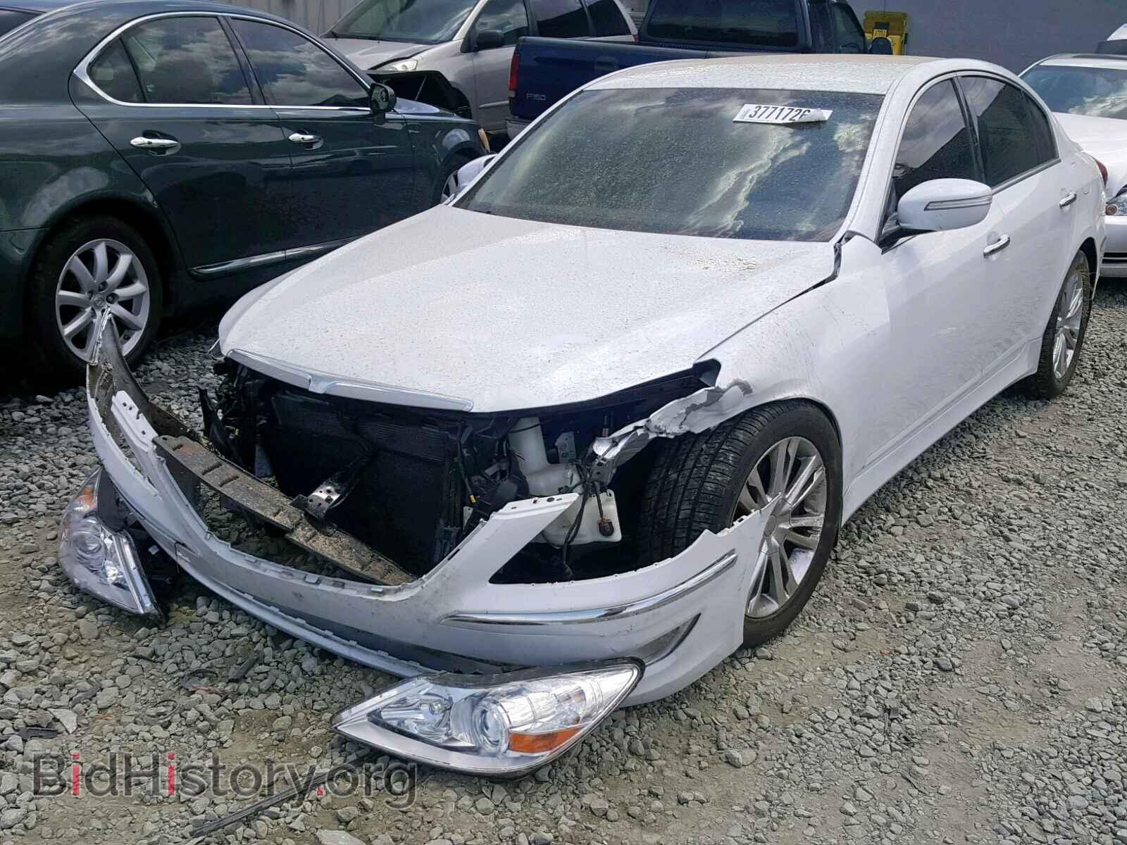 2014 HYUNDAI GENESIS - VIN: KMHGC4DD2EU263127 - Фото 2
