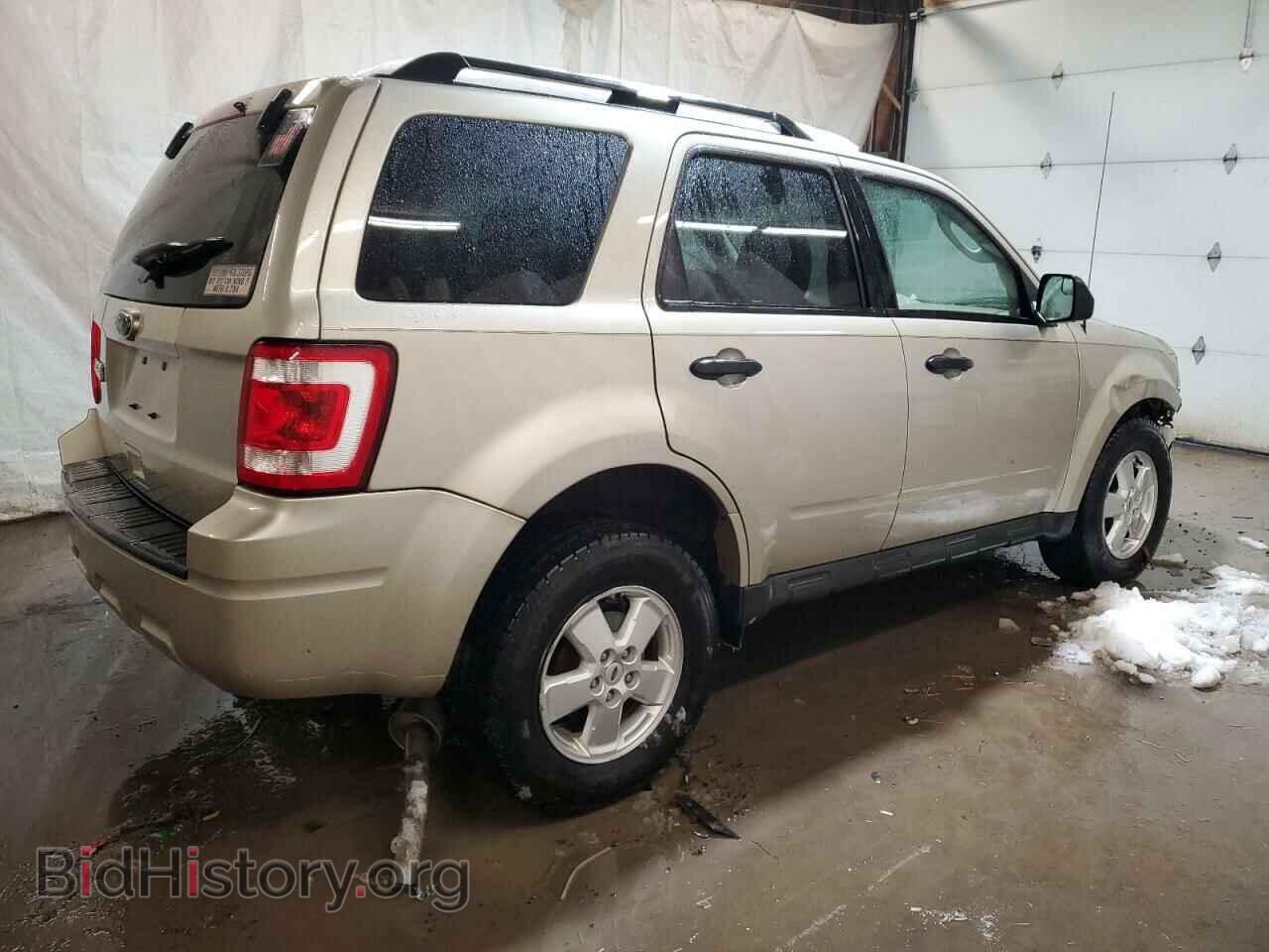 2010 FORD ESCAPE - VIN: 1FMCU9D75AKB29267 - Фото 3