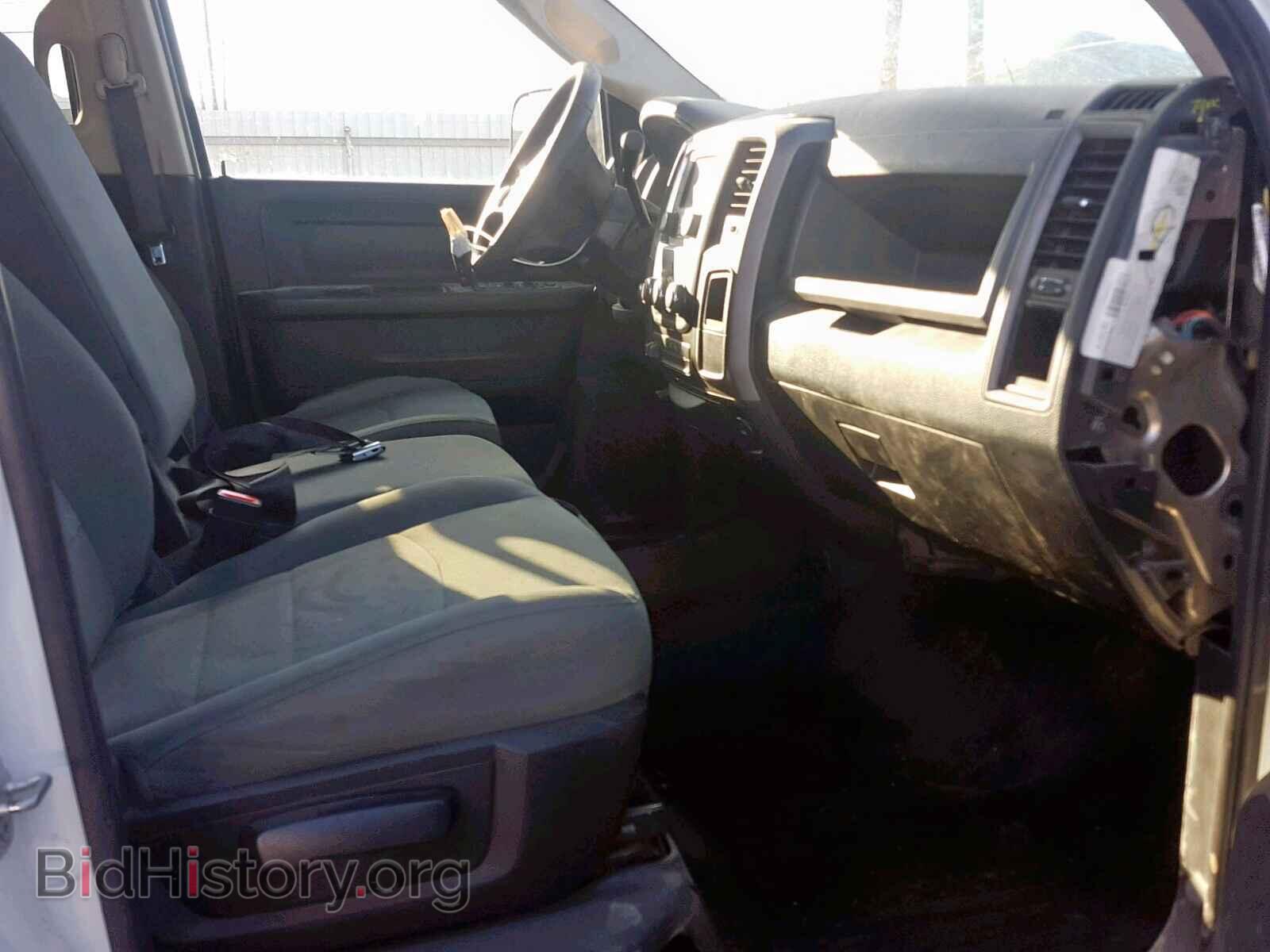 2016 RAM 3500 ST - VIN: 3C63R3GL4GG180651 - Фото 5
