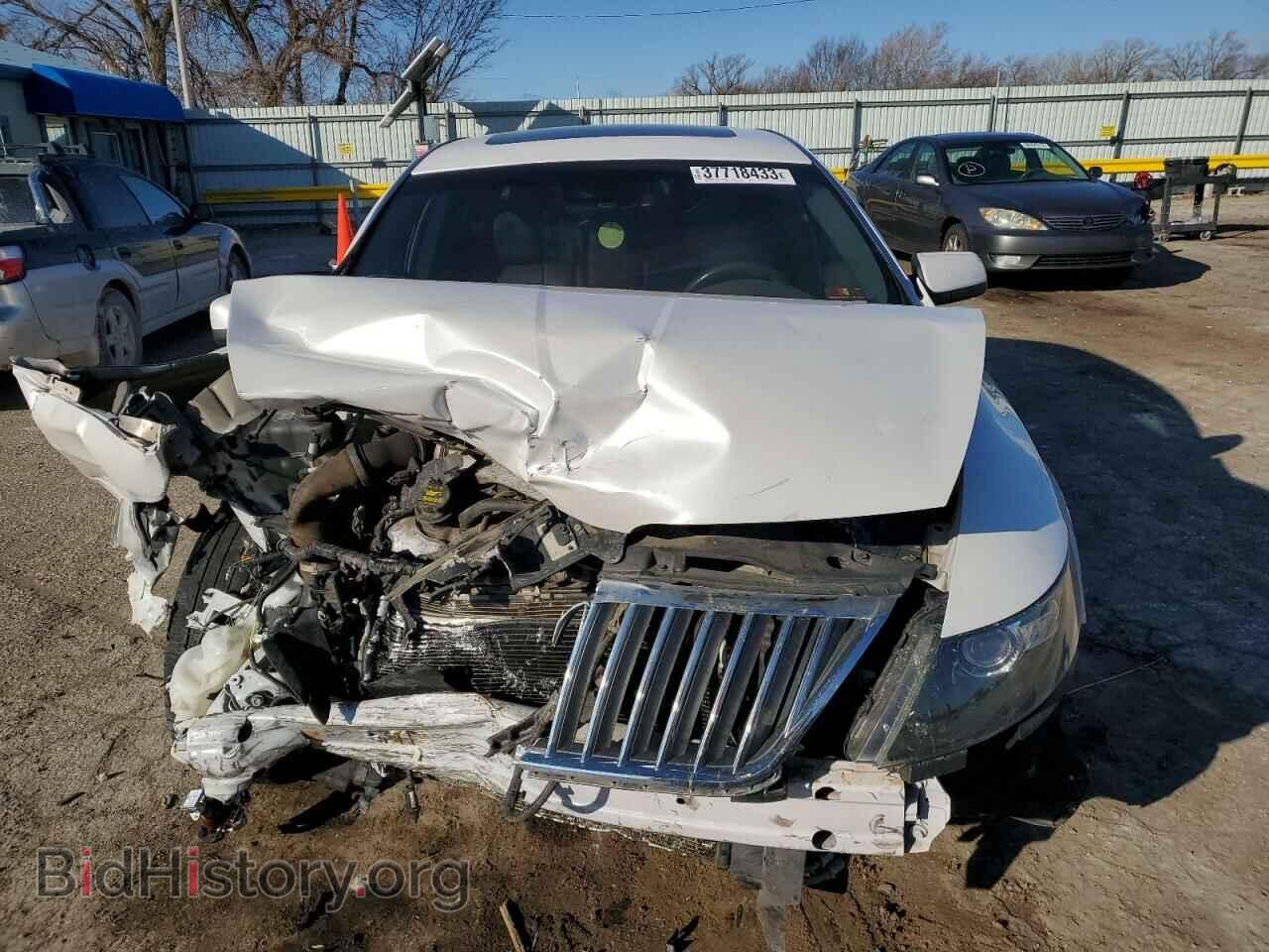2011 LINCOLN MKS - VIN: 1LNHL9FT0BG613533 - Фото 5