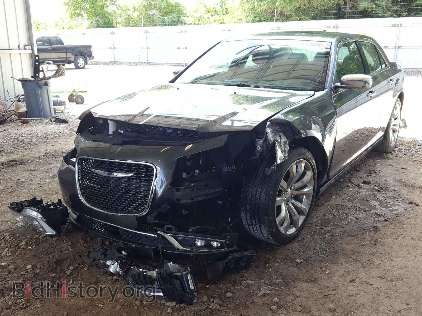 2018 CHRYSLER 300 - VIN: 2C3CCAEG5JH324353 - Фото 2