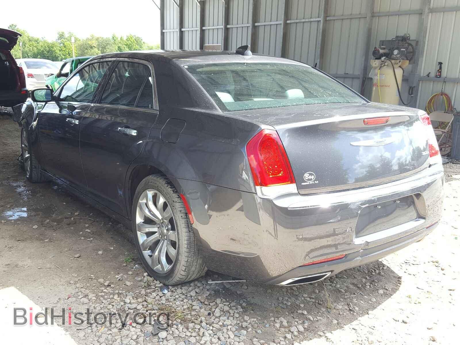 2018 CHRYSLER 300 - VIN: 2C3CCAEG5JH324353 - Фото 3