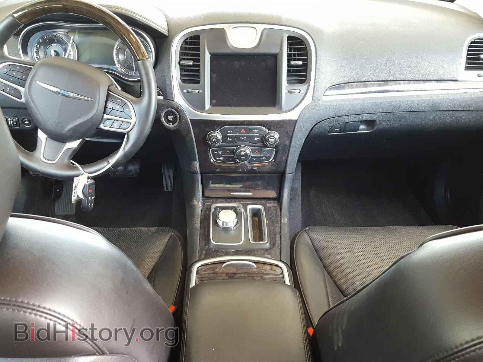 2018 CHRYSLER 300 - VIN: 2C3CCAEG5JH324353 - Фото 9