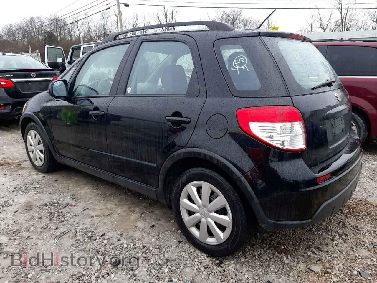 2011 SUZUKI SX4 - VIN: JS2YB5A33B6304304 - Photo 2