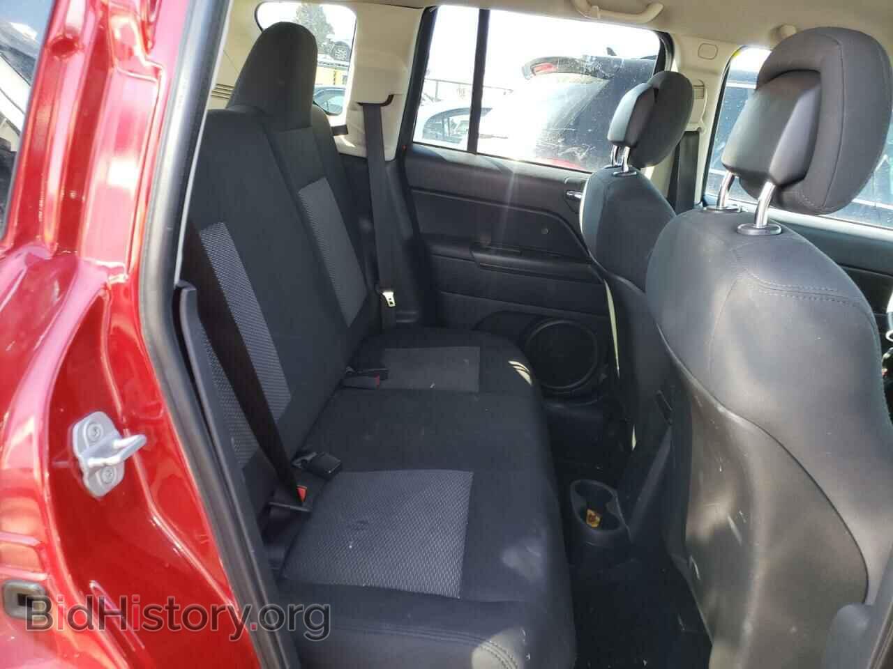 2010 JEEP COMPASS - VIN: 1J4NT4FB1AD578707 - Photo 6