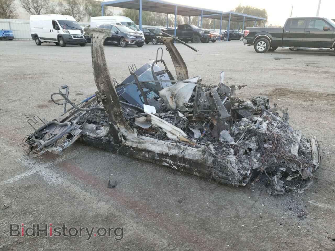 2015 TESLA MODEL S - VIN: 5YJSA1H49FF085370 - Фото 4