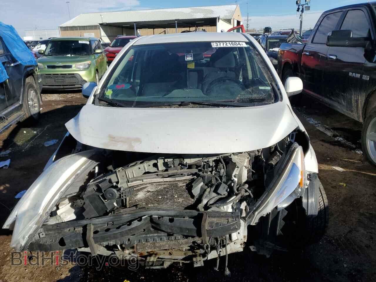 2014 NISSAN VERSA - VIN: 3N1CE2CP4EL359903 - Фото 5