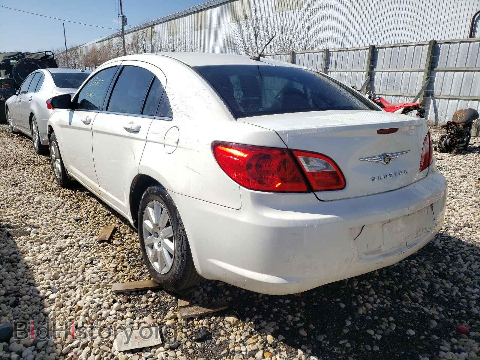 2010 CHRYSLER SEBRING - VIN: 1C3CC4FB5AN223406 - Фото 3