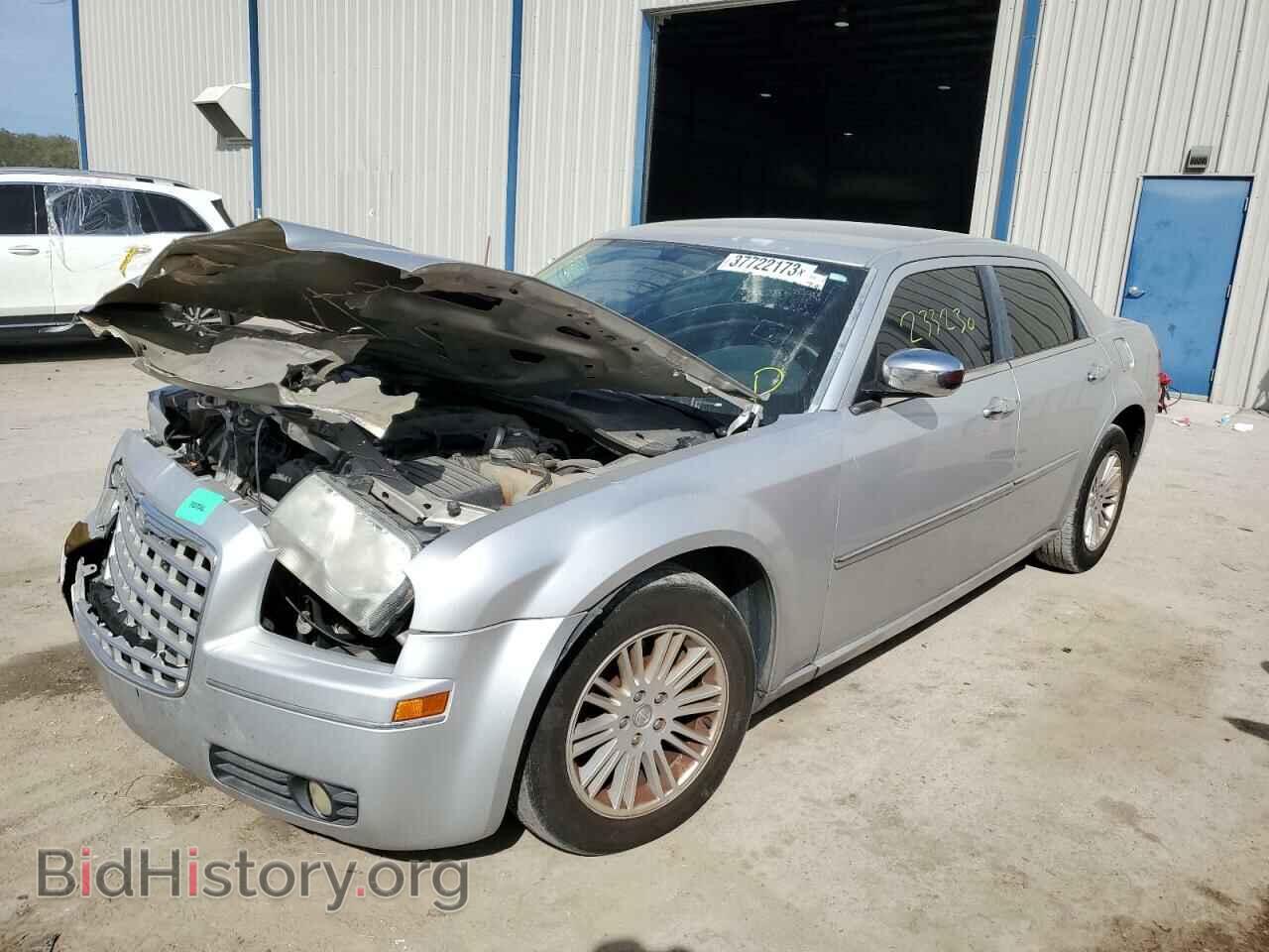 Photo 2C3CA5CV6AH105772 - CHRYSLER 300 2010