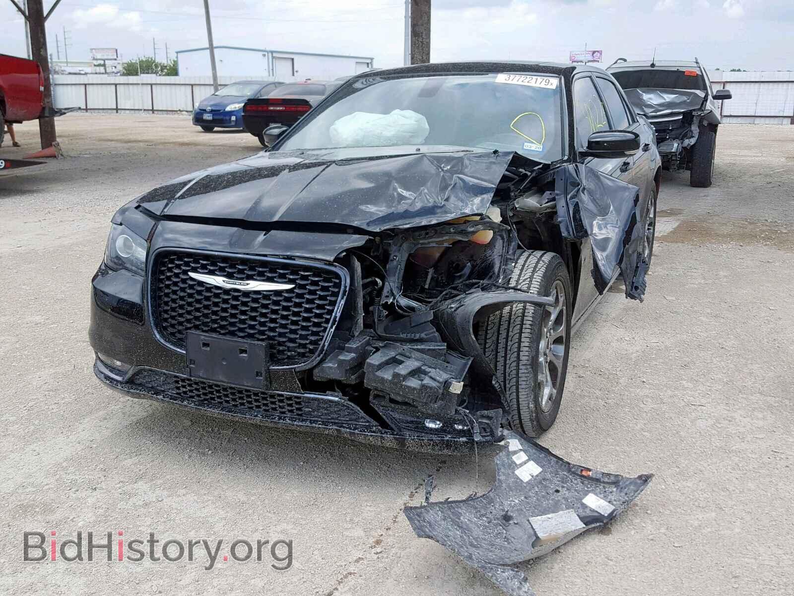 2016 CHRYSLER 300 - VIN: 2C3CCAGG1GH171010 - Фото 2