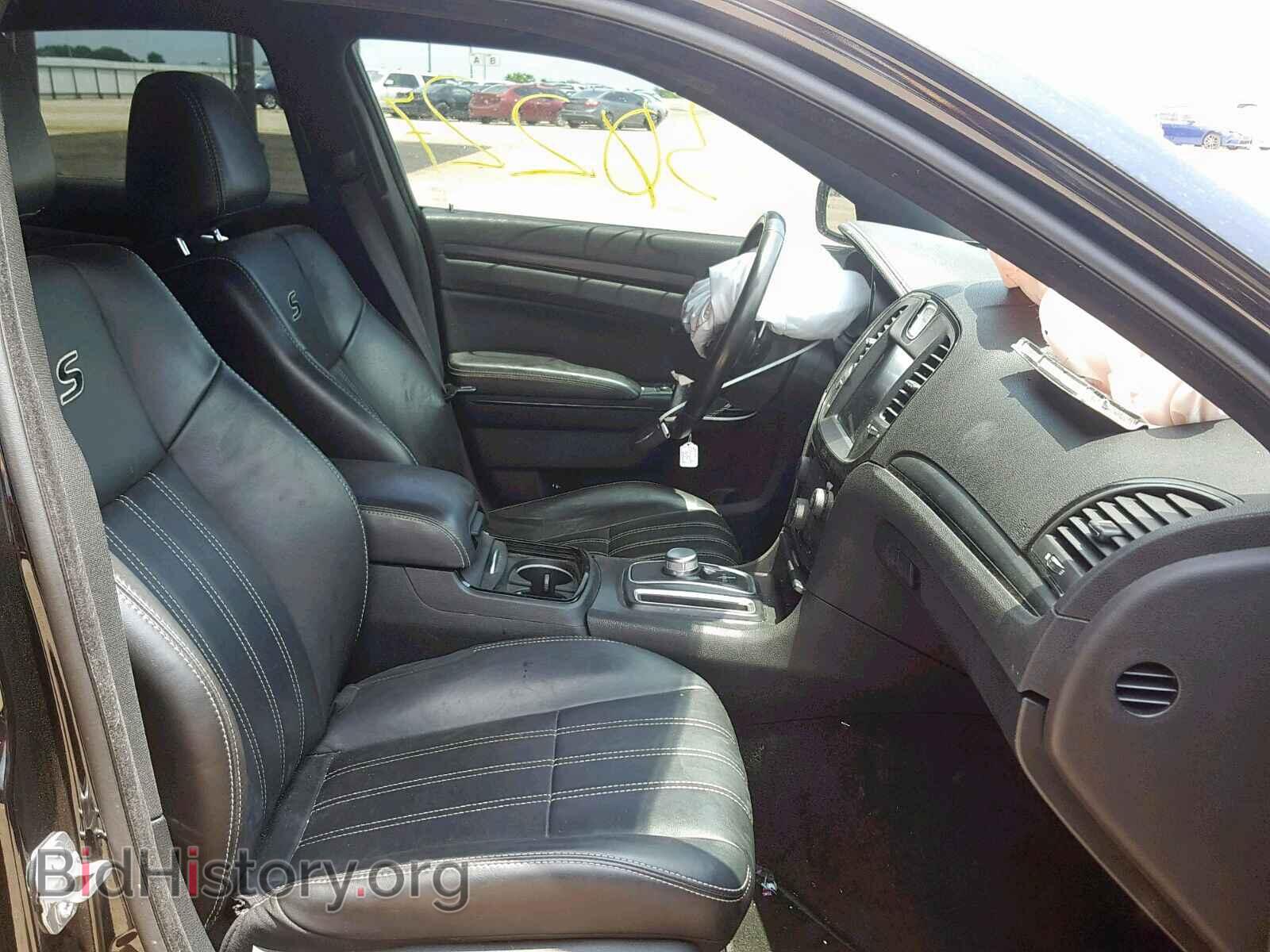 2016 CHRYSLER 300 - VIN: 2C3CCAGG1GH171010 - Фото 5
