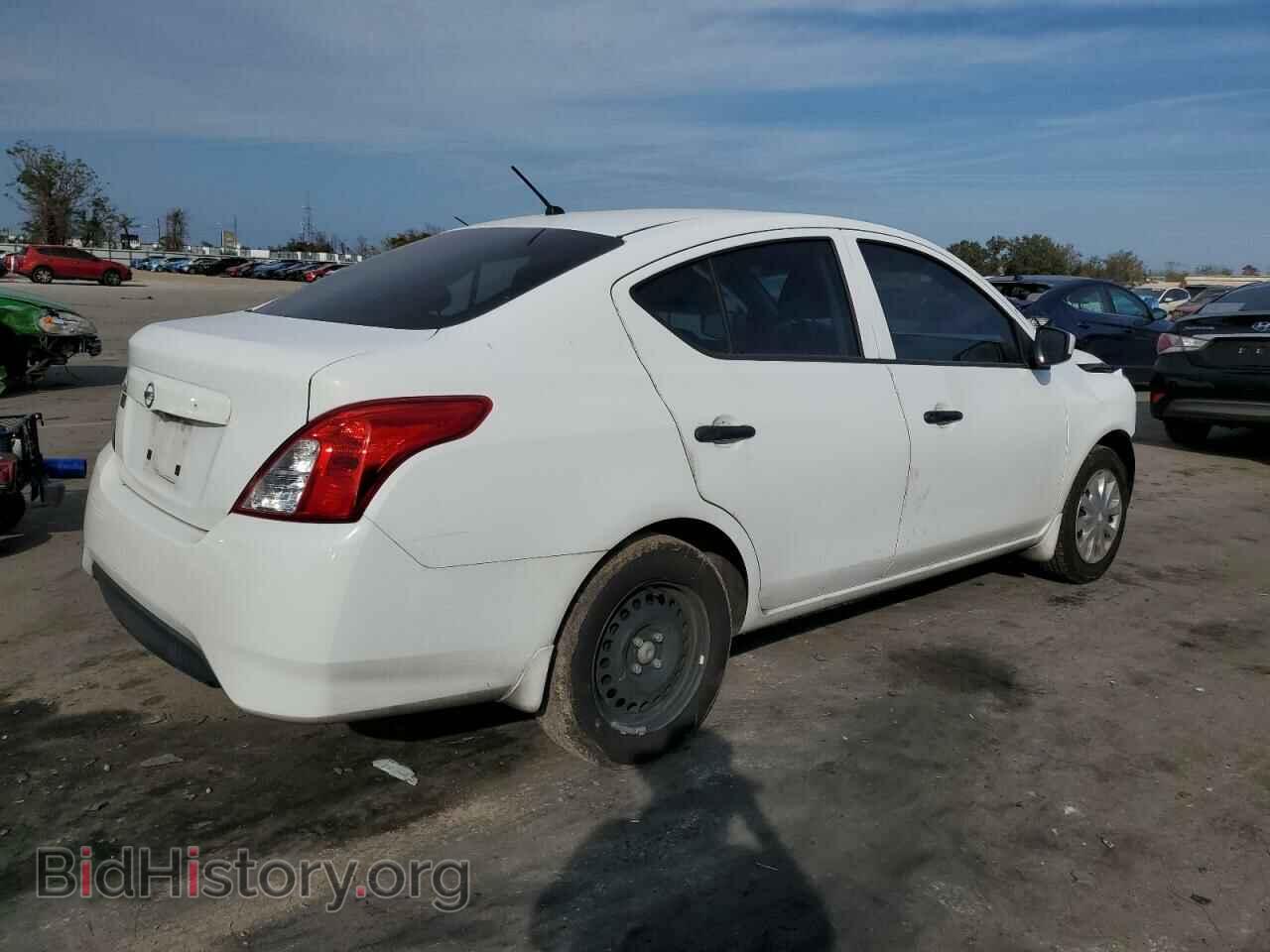 2019 NISSAN VERSA - VIN: 3N1CN7AP2KL817532 - Фото 3
