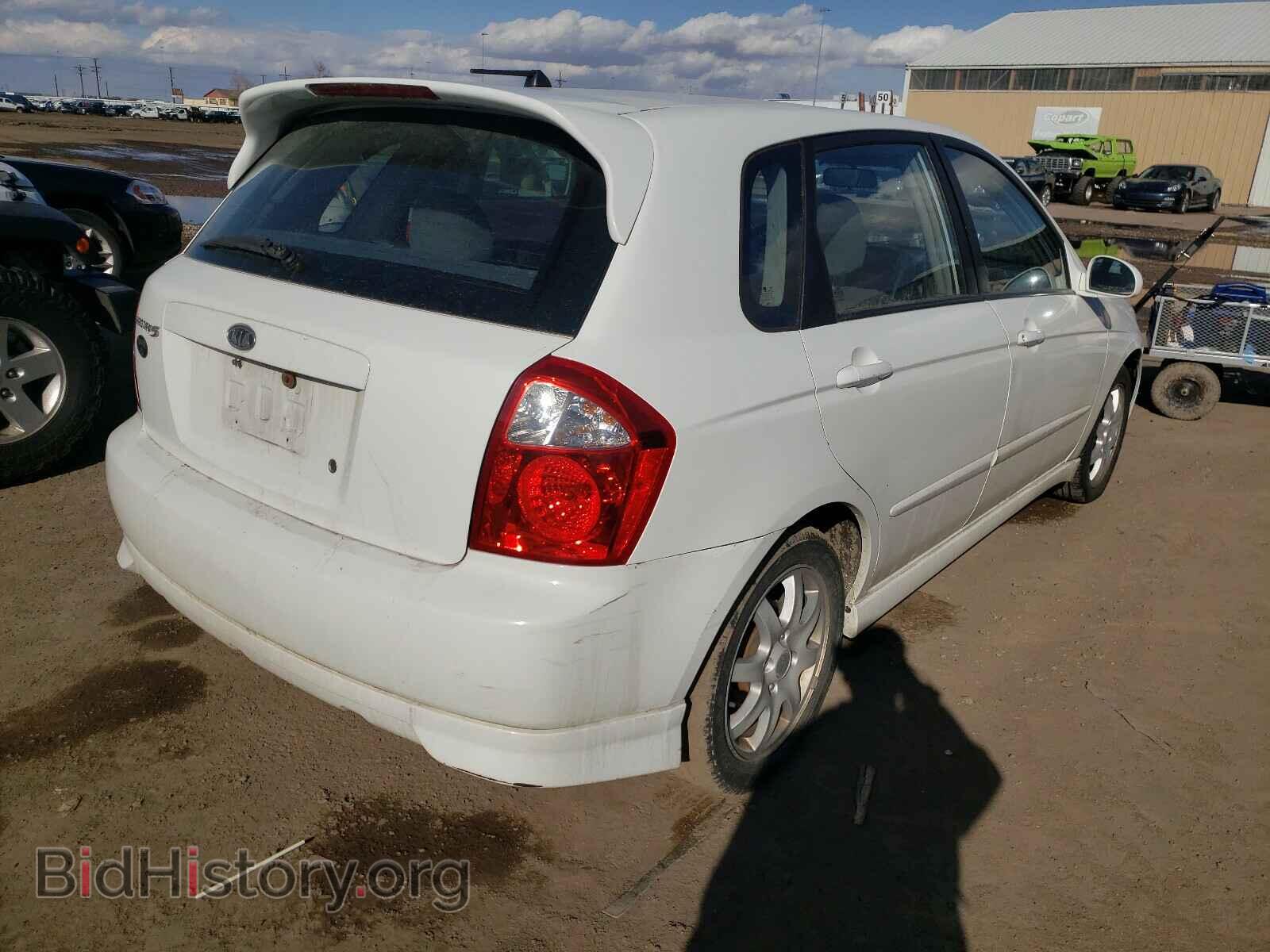 2006 KIA SPECTRA - VIN: KNAFE161265253041 - Фото 4