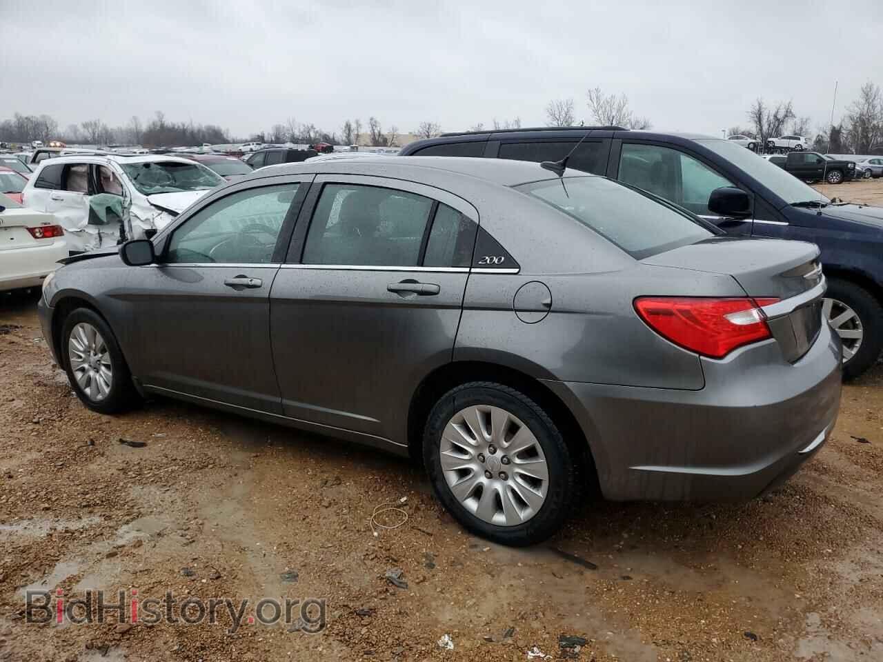 2012 CHRYSLER 200 - VIN: 1C3CCBAB3CN261876 - Фото 2