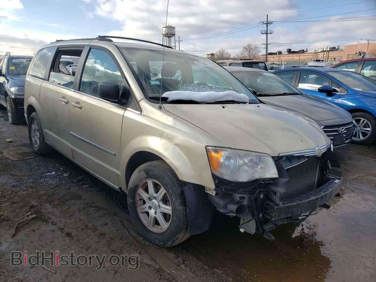 Photo 2A4RR5D14AR194045 - CHRYSLER MINIVAN 2010