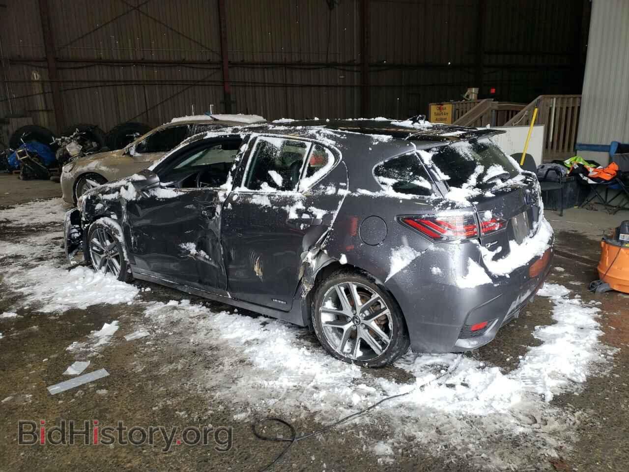 2015 LEXUS CT 200 - VIN: JTHKD5BHXF2248037 - Photo 2
