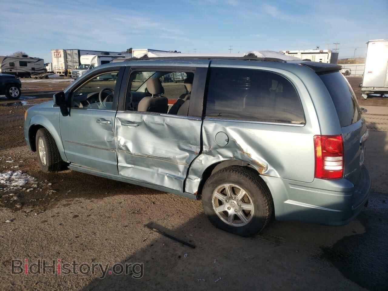 2009 CHRYSLER MINIVAN - VIN: 2A8HR54199R528110 - Фото 2