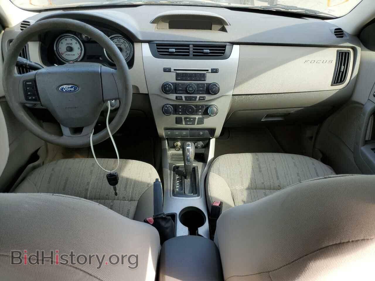 2009 FORD FOCUS - VIN: 1FAHP35N19W206755 - Фото 8