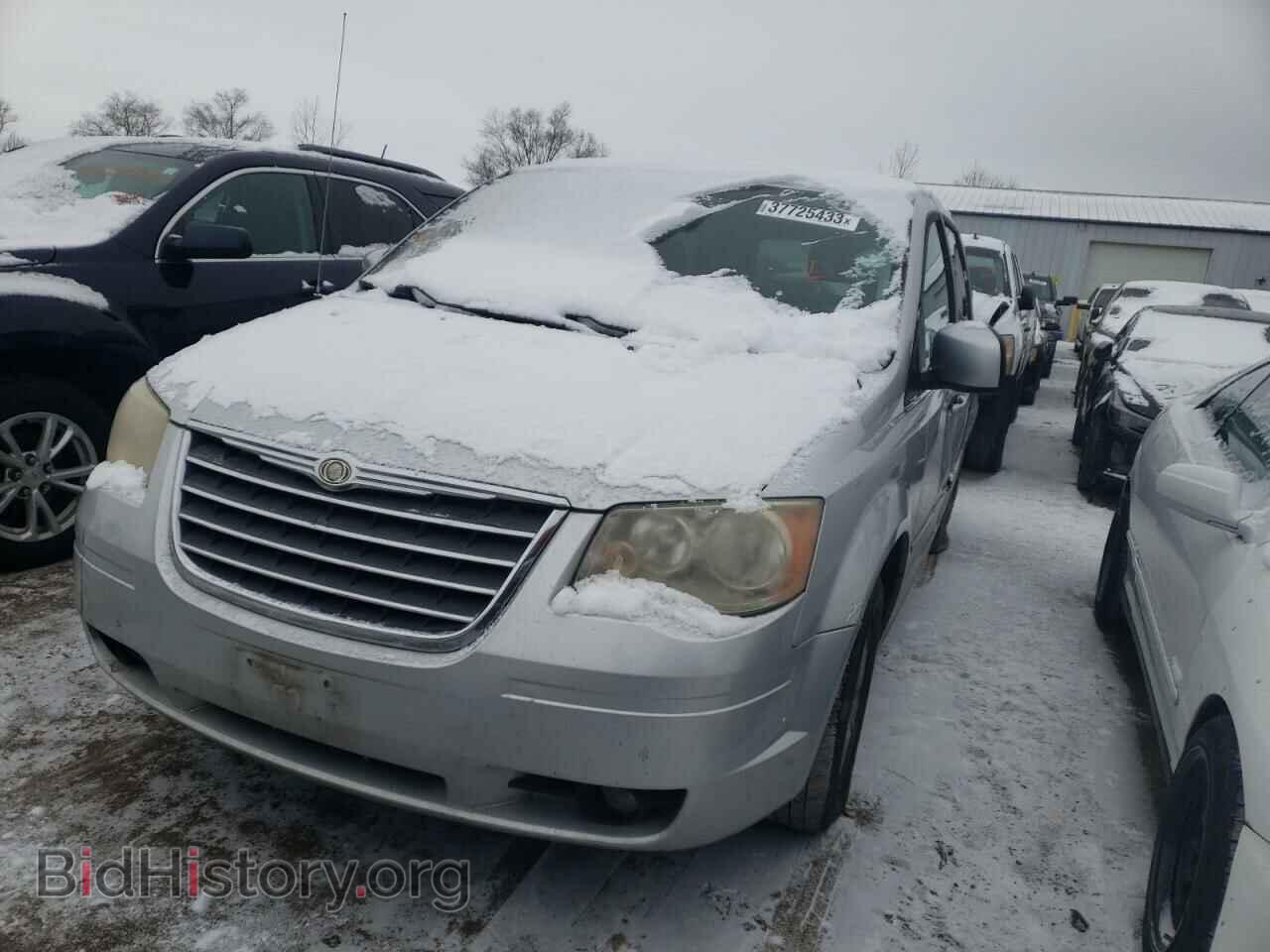 Photo 2A4RR5D11AR460749 - CHRYSLER MINIVAN 2010